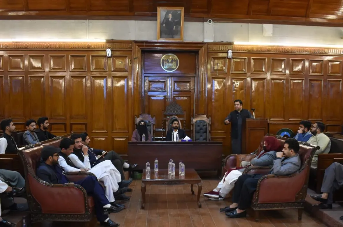 Zaviah students during the educational visit to the Khyber Pakhtunkhwa Assembly in Peshawar, photo 1 of 19