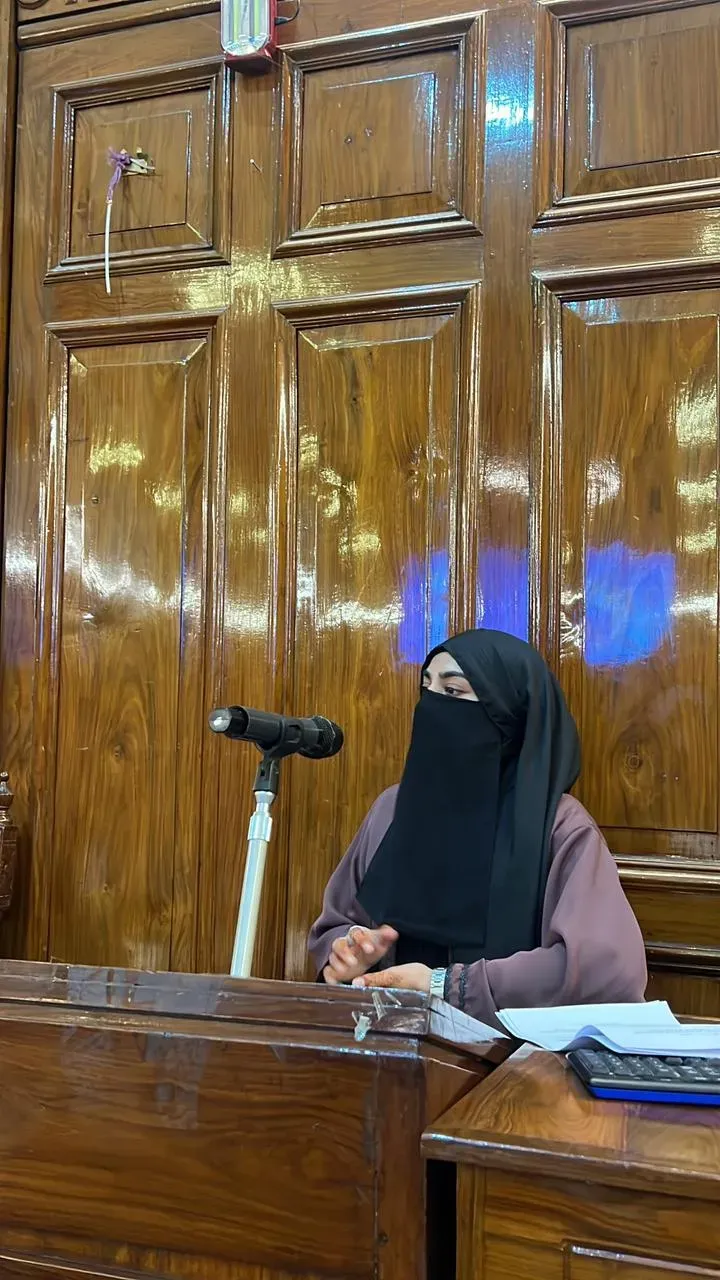 Zaviah students during the educational visit to the Khyber Pakhtunkhwa Assembly in Peshawar, photo 10 of 19