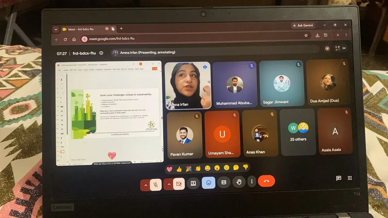 Glimpse from a live Zaviah online session, photo 10 of 45