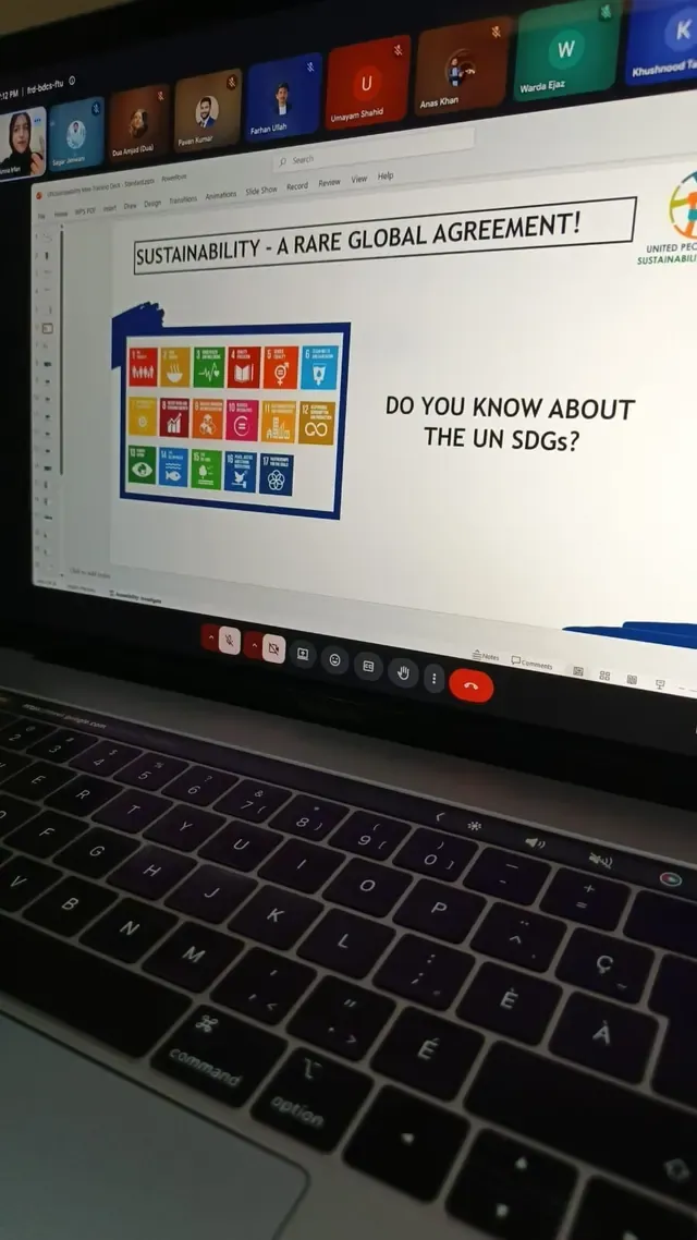 Glimpse from a live Zaviah online session, photo 11 of 45